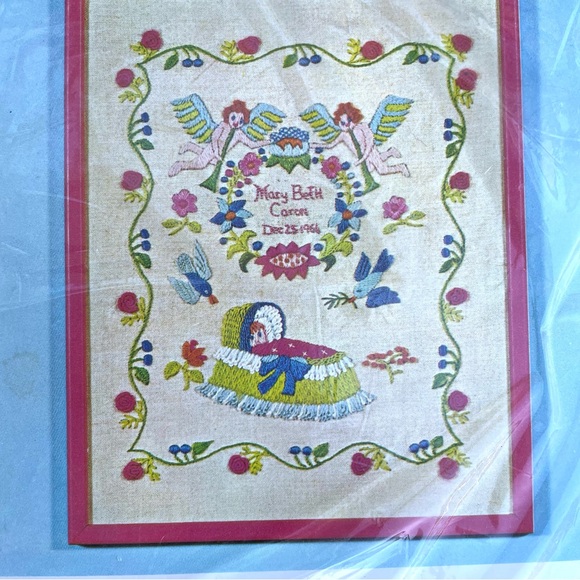Vintage New Baby Sampler Crewel Kit Erica Wilson 6913 Nursery Decor Craft - Picture 3 of 6